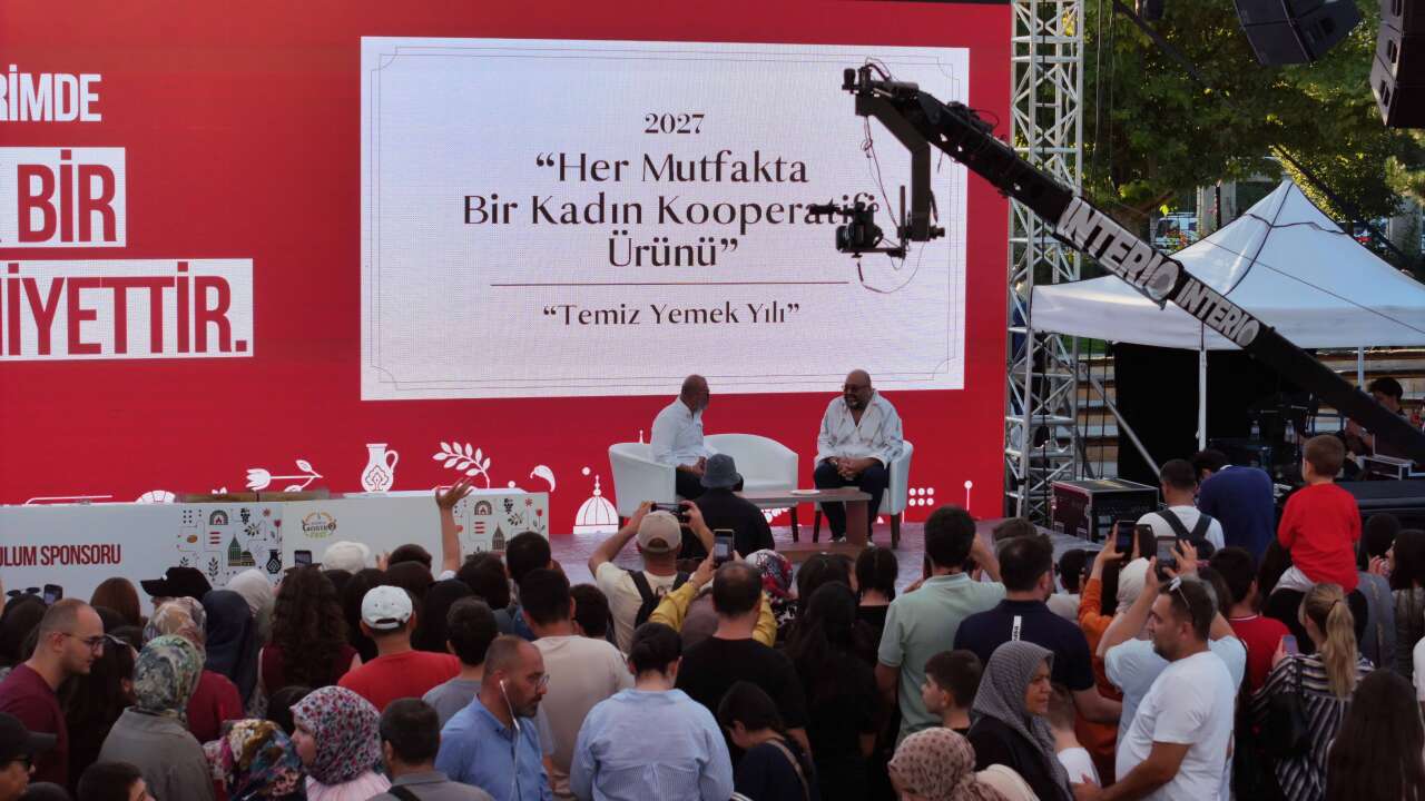 Konya GastroFest’e büyük ilgi! Yüz binlerce kişi lezzet şölenine akın etti 5